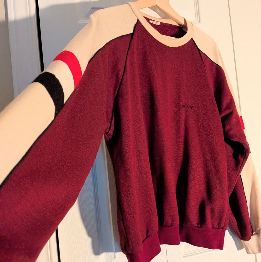VTG Rare Burgundy, Cream Soft Sweatshirt. Unisex. Size L.